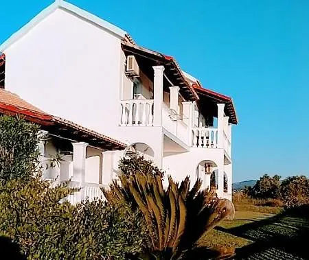 Spiros Maria Apartamento