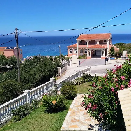 Apartment Spiros Maria