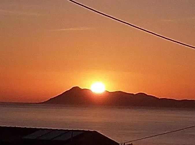 Spiros Maria *